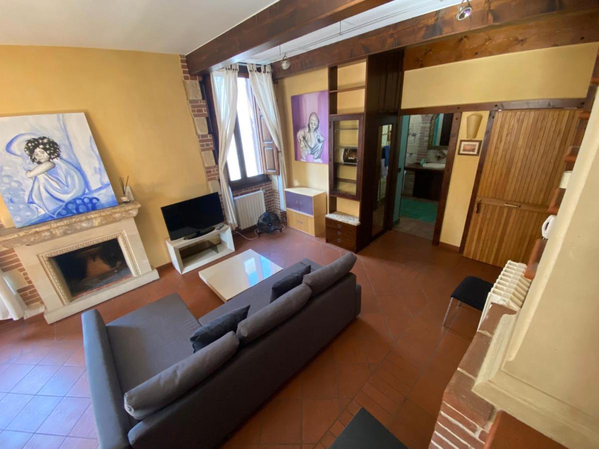 Casa Chiara, Roof Terrace, 100M To The Historical Center Lejlighed Lecce Eksteriør billede